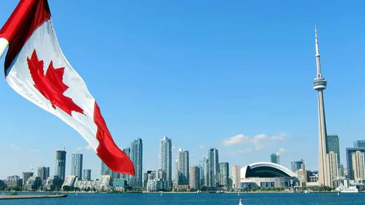 స్టార్టప్‌ వీసాకు కెనడా గుడ్‌బై: 2026లో కొత్త వ్యాపార ఇమిగ్రేషన్ స్కీమ్‌?