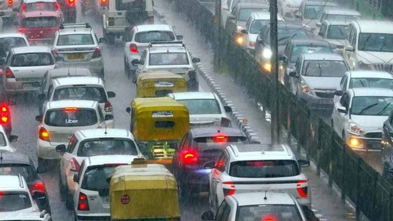Delhi cracks down on old vehicles... warning with heavy fines