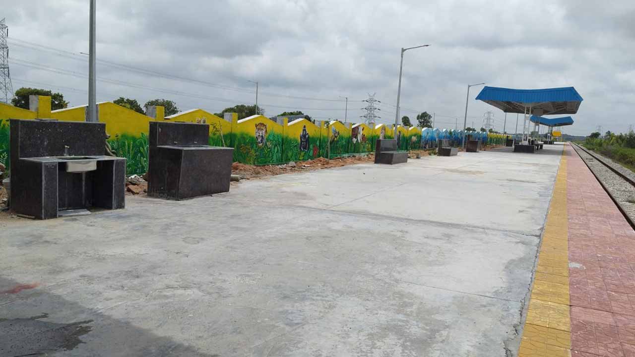 Komuravelli Railway St