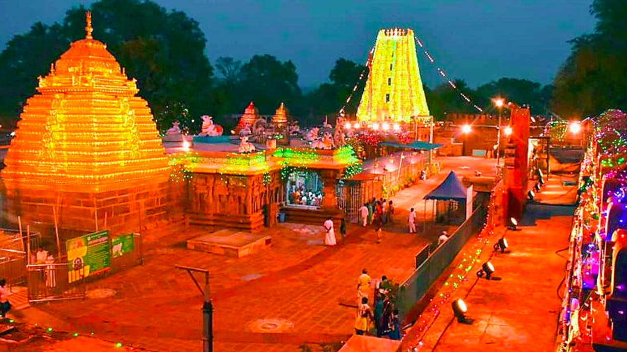 శ్రీశైలంలో రీల్స్ డ్రోన్స్ బంద్? ఈ నిబంధనలు ఉల్లంఘిస్తే కఠిన శిక్ష!