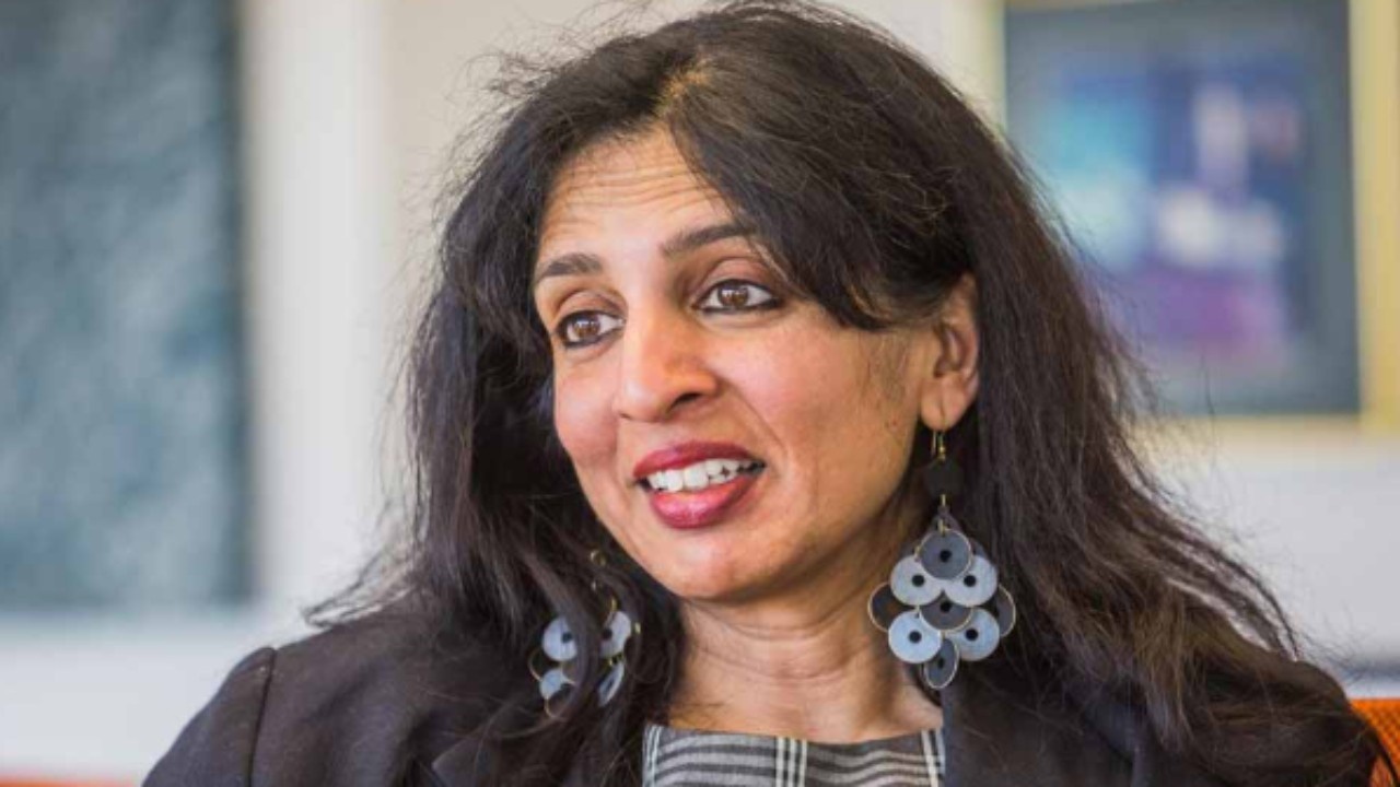 ప్రపంచంలోనే అత్యంత ధనవంతురాలైన భారతీయ సంతతి సీఈవో ఎవ‌రో తెలుసా?