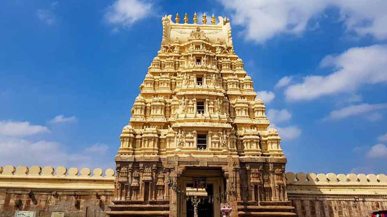 ధనుర్మాసంలో ఏ ఆలయాలకు వెళ్లాలో తెలుసా?