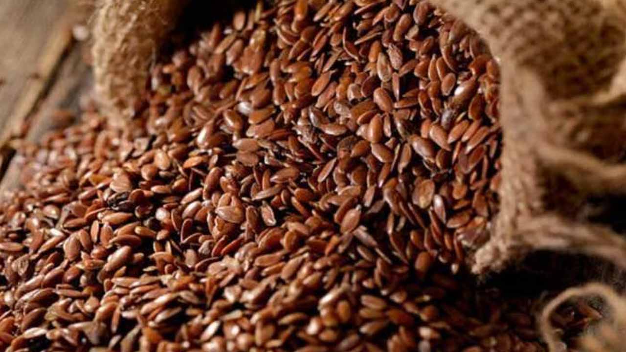These are the benefits of eating flaxseed powder daily..!