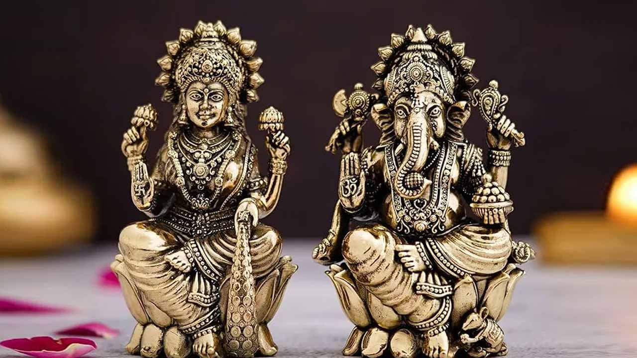 To attain great wealth.. these are the idols that you should have in your home..!