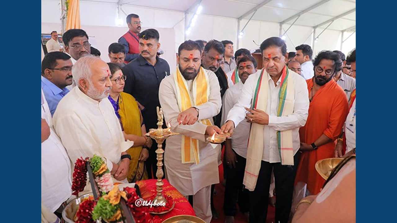 Pawan Kondagattu Giri Prada