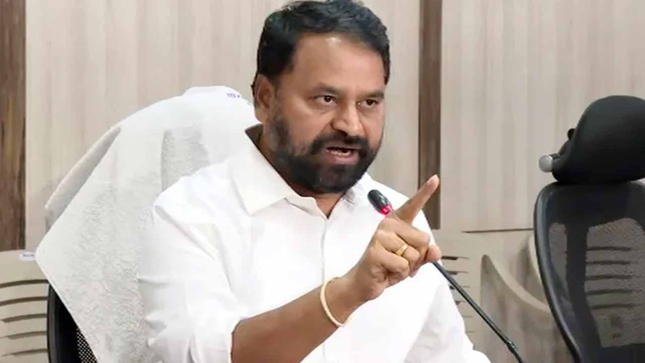 ‘తెలంగాణ మీ జాగీరా?’ అంటూ కేటీఆర్ పై కాంగ్రెస్ MLC దయాకర్ ఫైర్