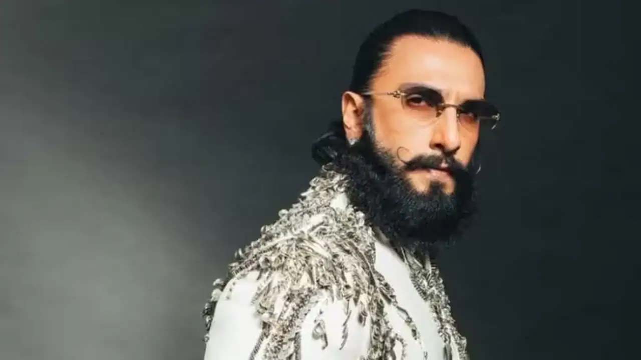 Ranveer Singh Threat Case : రూ.10 కోట్లు ఇవ్వాలంటూ రణ్వీర్ సింగ్ కు బిష్ణోయ్ గ్యాంగ్ నుంచి బెదిరింపు
