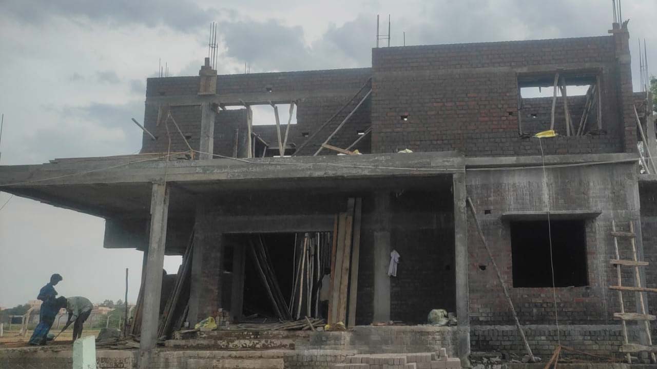 New House Construction : కొత్తగా ఇల్లు కట్టుకునేవారికి బ్యాడ్ న్యూస్