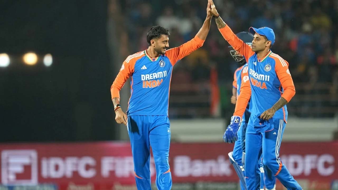 Suryakumar Yadav :  అక్షర్ పటేల్ కు క్షేమపణలు చెప్పిన కెప్టెన్ సూర్య..ఎందుకని ?