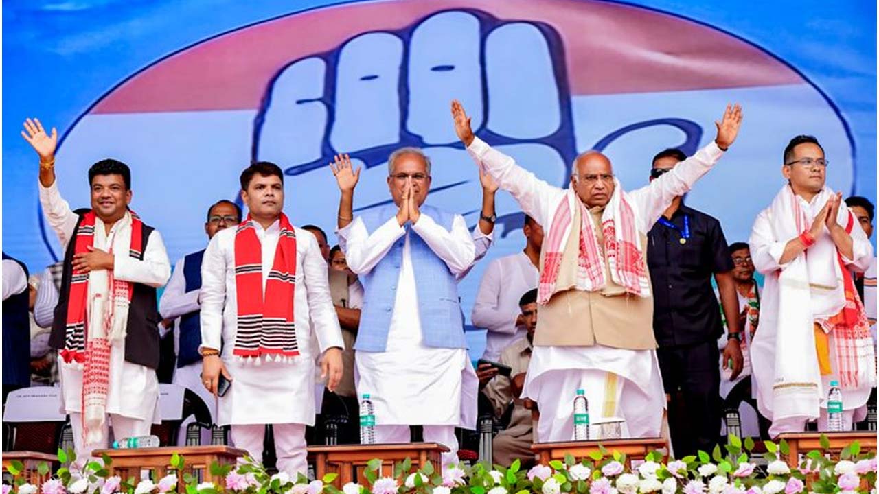 Assam Elections : అస్సాం బరిలో కాంగ్రెస్ ప్రకటించిన గ్యారెంటీలు ఇవే !!