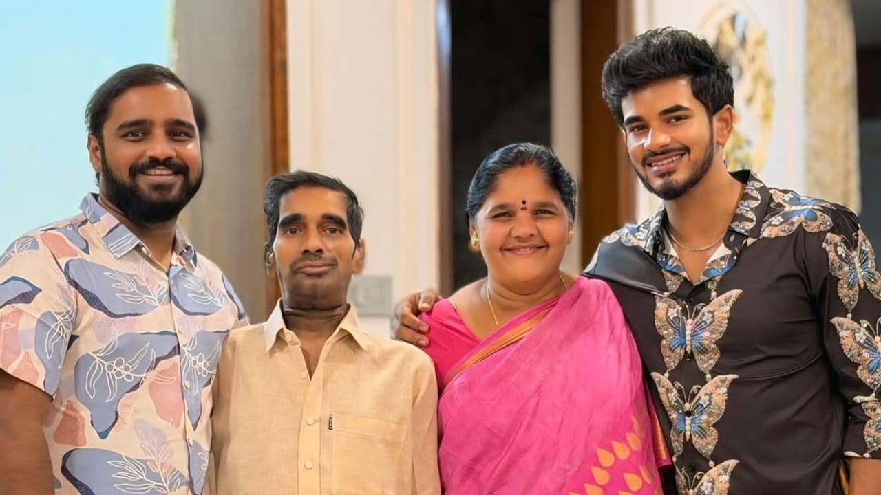 Demon Pawan Father died