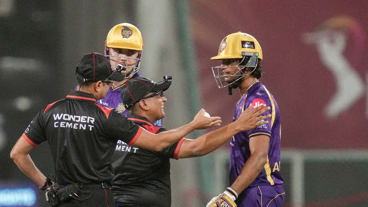 IPL 2026 : KKR బ్యాటర్ రఘువంశీకి భారీ జరిమానా