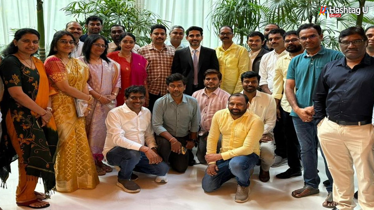 IT Minister Nara Lokesh Receives Grand Welcome At Singapore